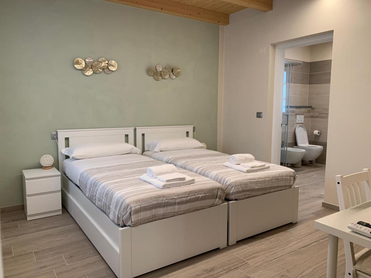 سالوزو B&B La Luce Verde المظهر الخارجي الصورة